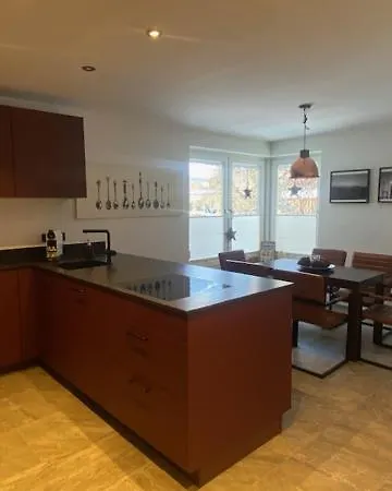 Dahoam By Sarina - Homebase Apartament *