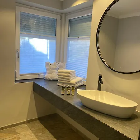 Dahoam By Sarina - Homebase